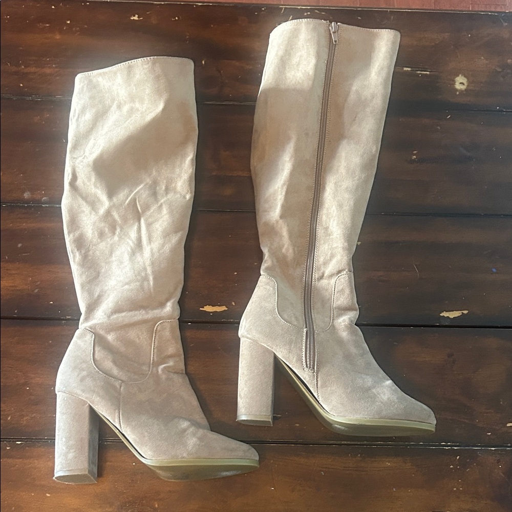 Madden Girl Beige Heeled Boots